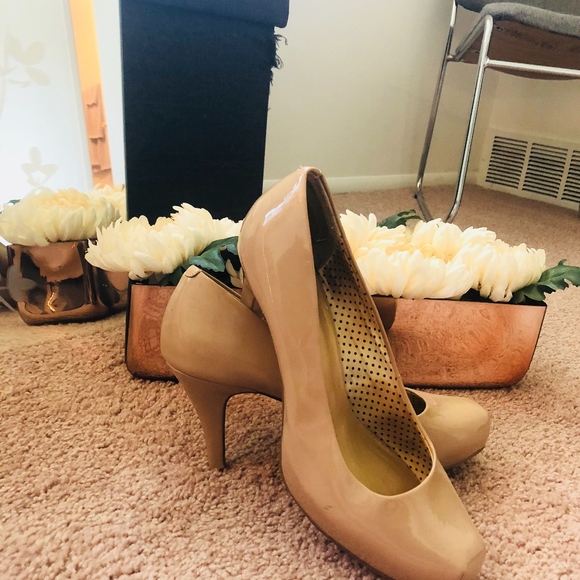 MADDEN GIRL Heels - Picture 4 of 8